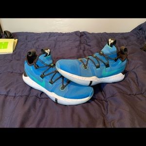 Nike Basketball Shoes